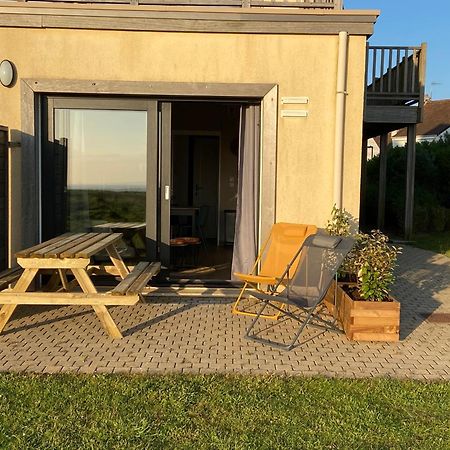 Brise De Mer Sur La Naturelle, Studio A Wimereux , Parking Extérieur photo
