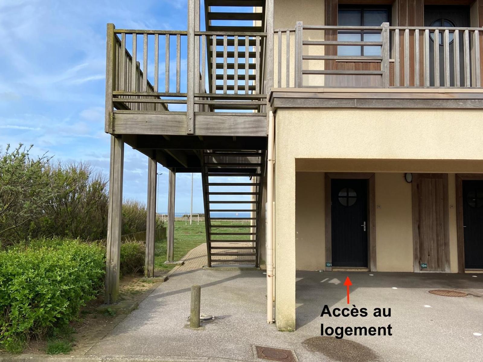 Brise De Mer Sur La Naturelle, Studio A Wimereux , Parking Extérieur photo